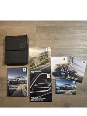 2018 The BMW 3 Series Plug In Hybrid Owner's Manual With Case
